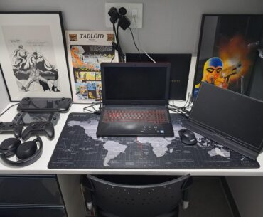 Just moved and set up my lightweight battlestation