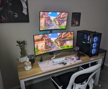 Got a new desk and redid my setup. I like stack up monitors much better than side by side