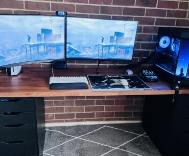 Recently moved my setup and got a clean desk shot