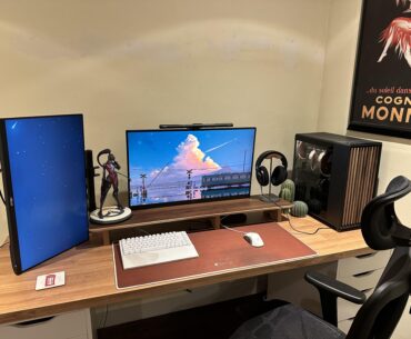 Any ideas for the wall behind?