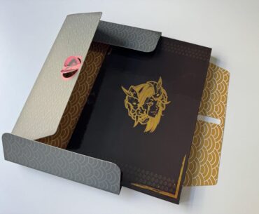 My Cyberpunk x Japanese Folklore graphic novel has finally been printed!
