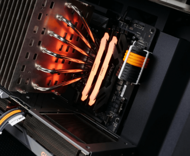 Sharkoon C70G RGB - Case With Real Wood Front Panel!