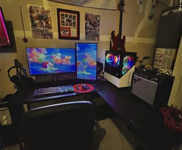 My first garage battle station.
