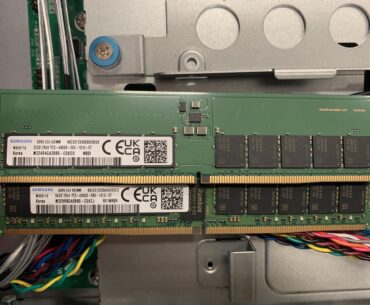 Any reason these 2 DDR5 sticks would be alternatively keyed?