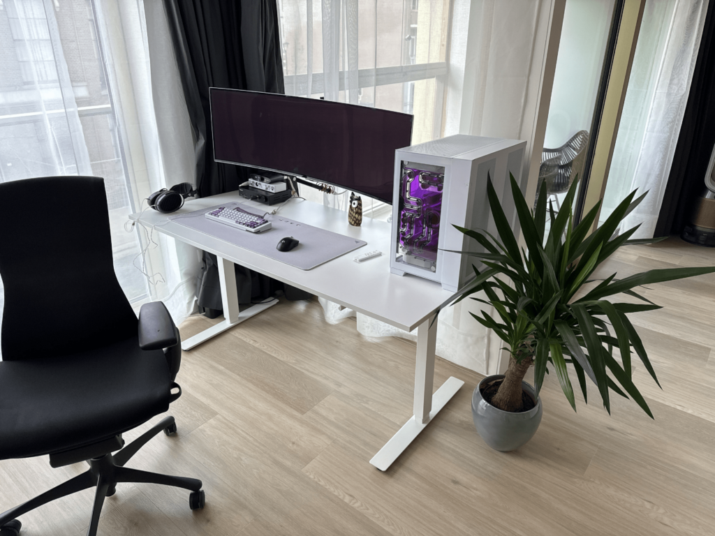 My minimal / compact gaming setup