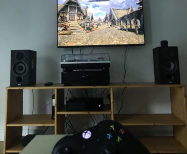 I just moved into my first apartment, had to play this classic and return to Whiterun.