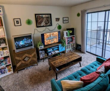 My gaming spot (living room)!