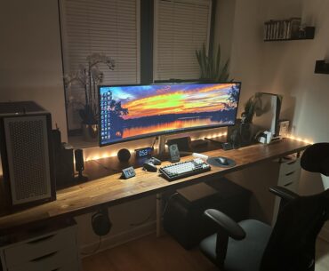 Well fellas, I think that this is my endgame setup. 49 inch ultrawide is fricking amazing.