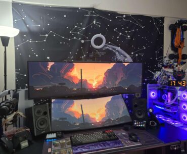 Upgraded my PC recently and decided to play around with the monitor layout