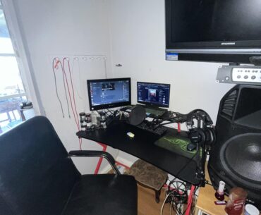 My average battlestation 😭. Improvements?