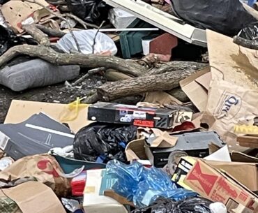 Went to the dump today and couldn’t believe the SNES box I saw