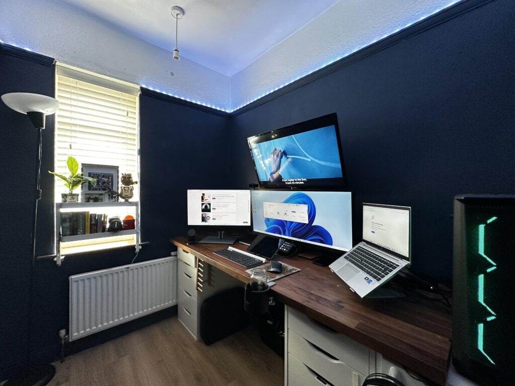Work/Battle Station