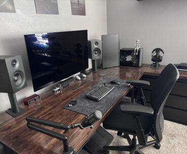 Had to go back to dual monitor setup.