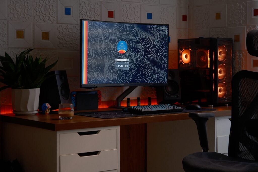 My simple and orange setup