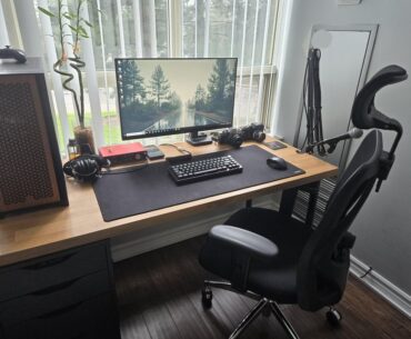 Attempting a black/wood theme. Advice?