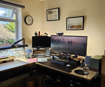 Long term WFH setup with new monitor (U4025QW)
