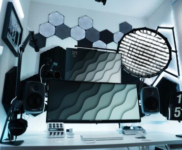 My battle station 10.5 “The monochrome”