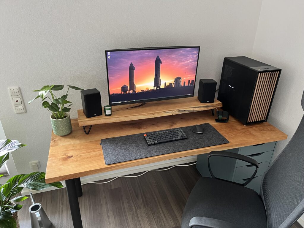 Yet another fractal north build