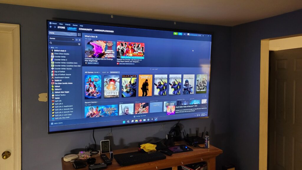 Greatest secondhand find ever! $300 for this 82" Samsung qn82q6fn TV. The Universe aligned to give me a win! I will be paying it forward by giving my previous 60" TV away for nothing.