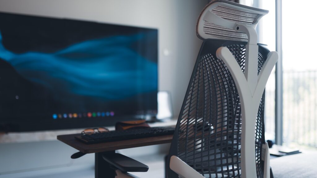 Rate my battle station: Minimalist home theatre|Office Room| Rate my battle station: Minimalist home theatre|Office Room|