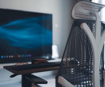 Rate my battle station: Minimalist home theatre|Office Room|