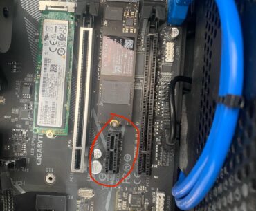 Can’t fit wifi card because GPU is in the way