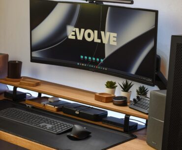 My current setup for study/work/gaming 2024