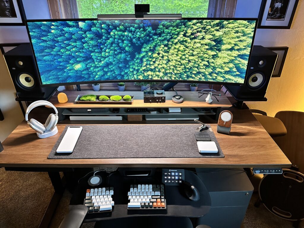 Split keyboard is a game changer …
