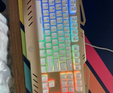 What brand is this keyboard?