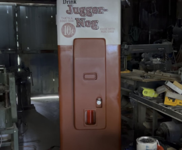Life Size Jugger-Nog Machine Update 2 Lights Working