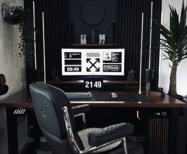 Love at first desk setup