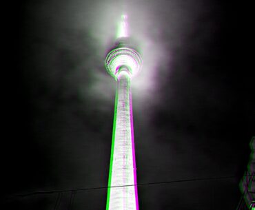Any german cyberpunk authors, writing in German language or living here? I'm writing cyberpunk for years now, living in Berlin and looking for people to connect and collaborate. What are you working on?