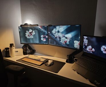 Minimalist Station w/ Custom Built Mech KB