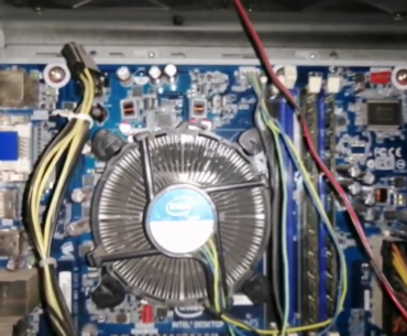 I present to you: My brother's 18 years old WoW PC