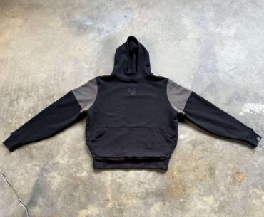 I’m starting a Cyberpunk/pop-culture based clothing brand, here is the first pullover I had manufactured. Lmk what you think!