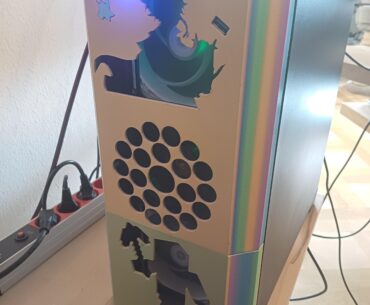 My PC had bad airflow, so i printed a new cover.