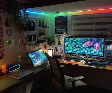 same setup, different arrangement of clutter
