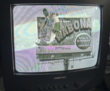 I got this ancient TV to be my second monitor thanks to your help!