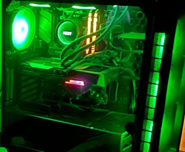 My mom told me it should be whole pink but I like it green,finally I can start playing games