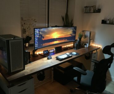 Finally caved and spent the eye watering £220 on the Ergotron HX monitor arm, but I think the desk looks so much cleaner now. Rate my setup and tell me what you might change.