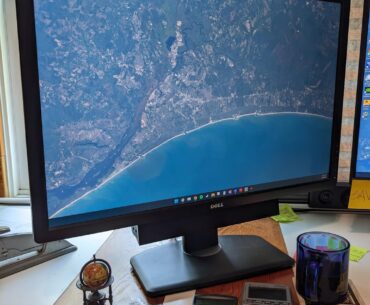 Since we're posting deals and free finds... My best, 20 dollar 2k monitor