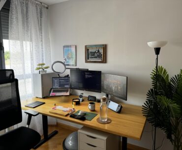New flat, new battlestation