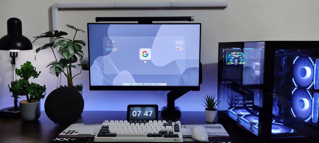My Not So Minimal Desktop