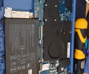 Can anyone help me find the storage on this laptop?