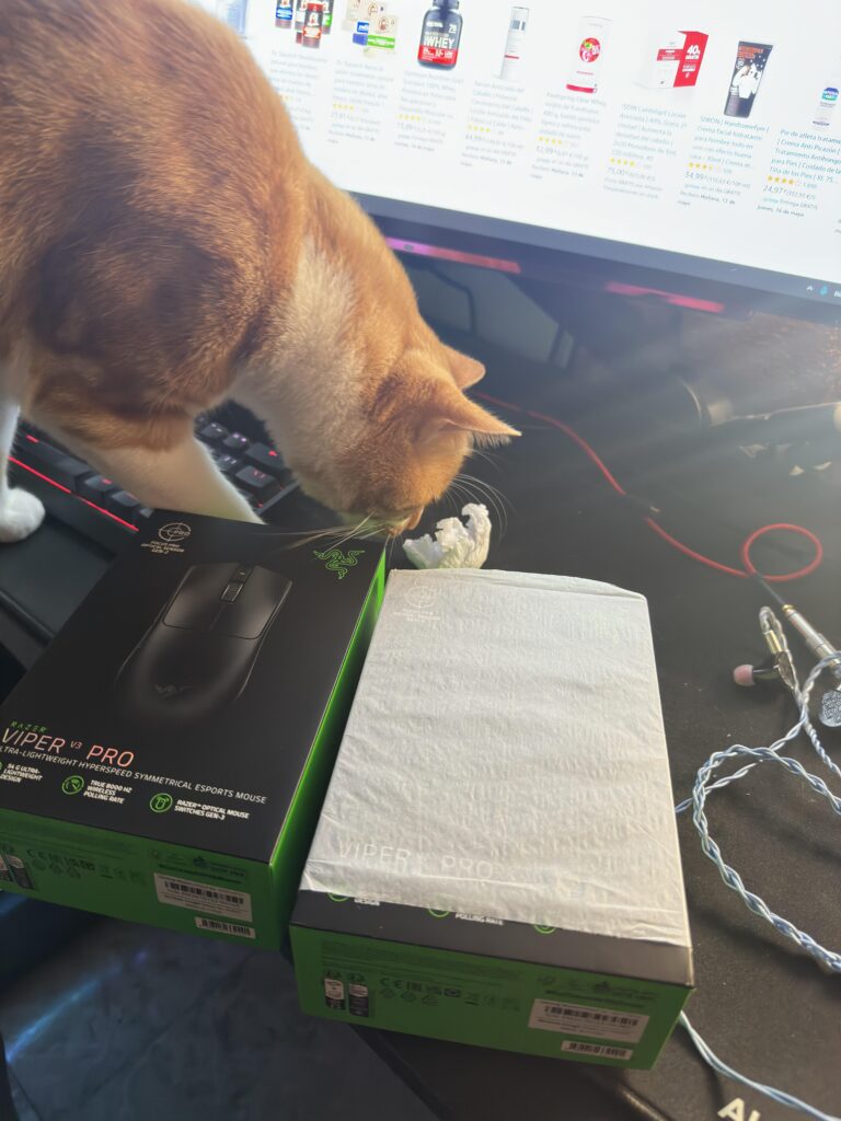 Amazon delivered me two razer viper v3 pro