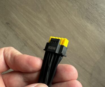 Got The MSI MEG AI1300P Today And Found This To Be A Clever Way To Make The 12vhpwr Cable. If You Can See Yellow, It's Not Plugged In Correctly!