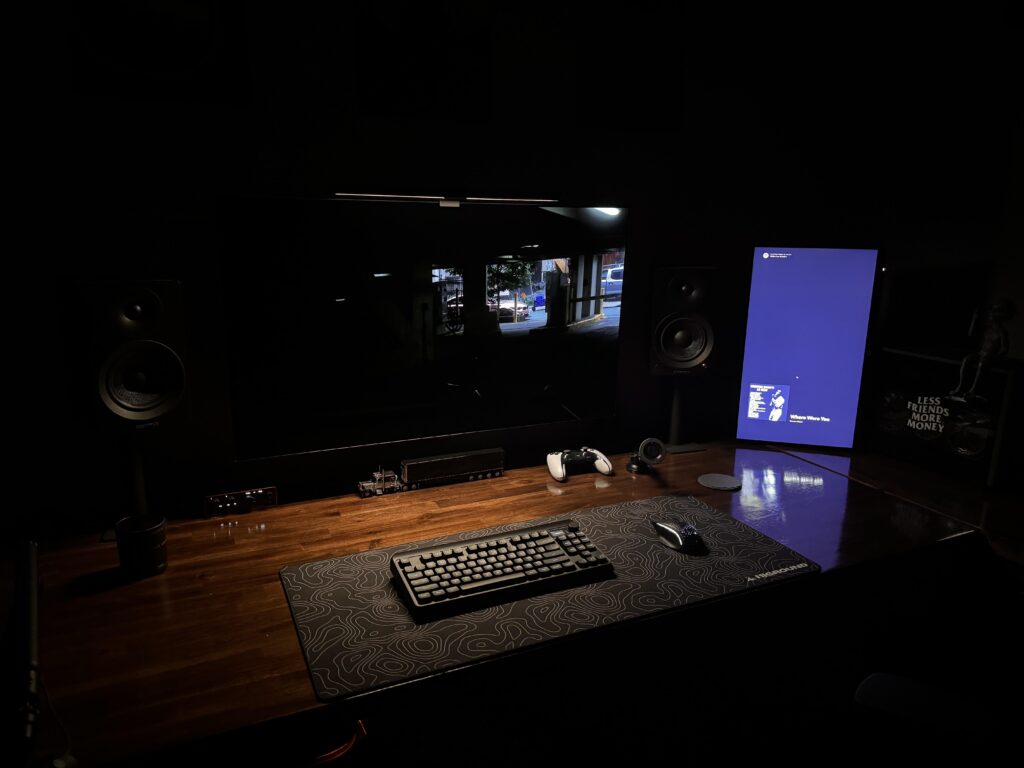 Light bar lighting.