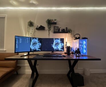 New custom 90” epoxy desk for the battle station