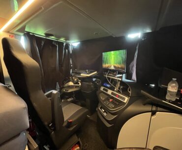I am a tourbus driver for musicians and finally my laptop days are over.