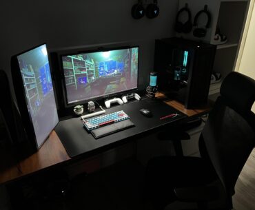 Bedroom setup for gaming/studying, any tips for improvement ? :P